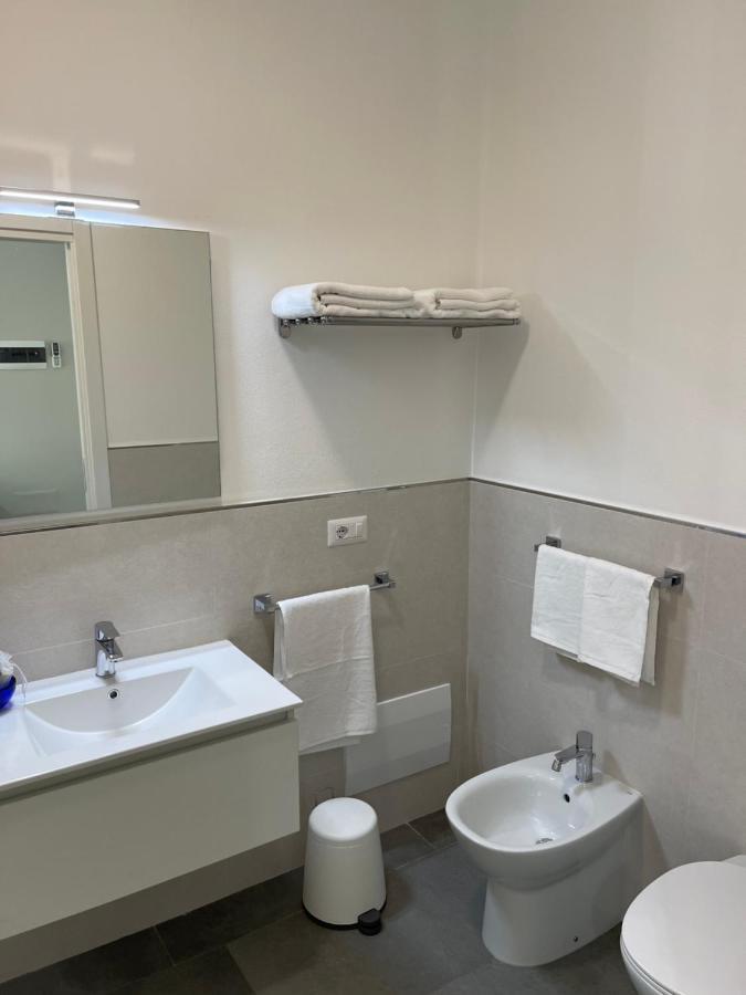 Viariva Rooms Cagliari Luaran gambar